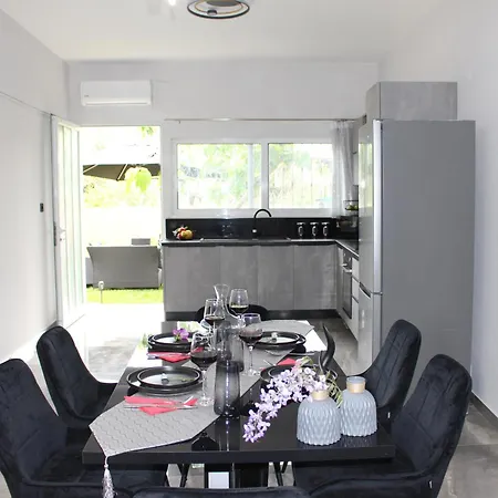 Tatil Evi Be My Guest At Kalamata