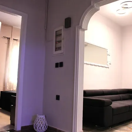 Be My Guest At Casa vacanze Kalamata