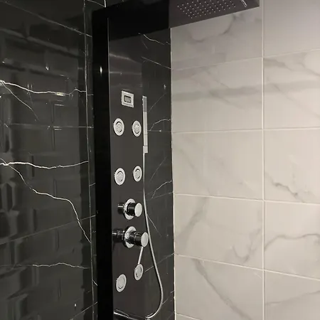 Be My Guest At Nyaraló *