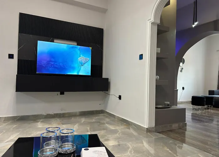 Дом отдыха Be My Guest At Каламата