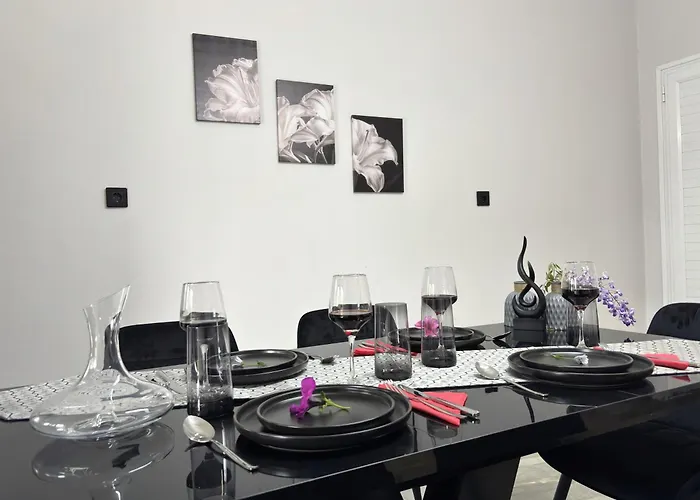 Дом отдыха Be My Guest At Каламата