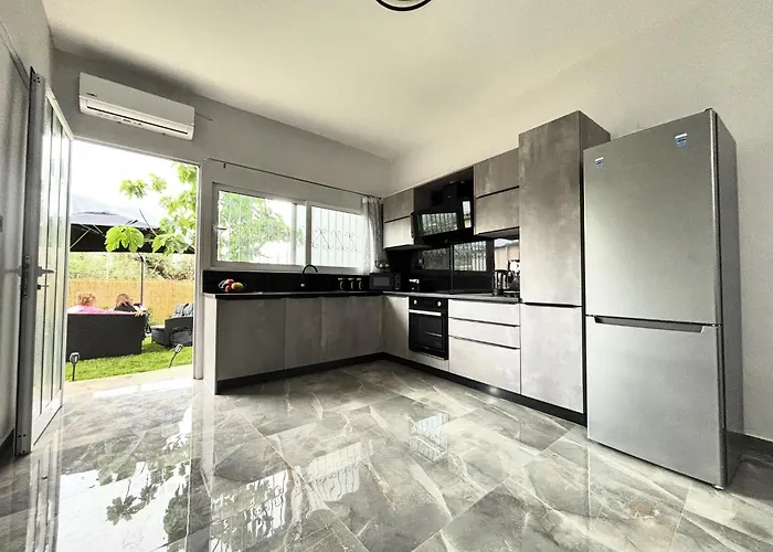 בית נופש Be My Guest At *